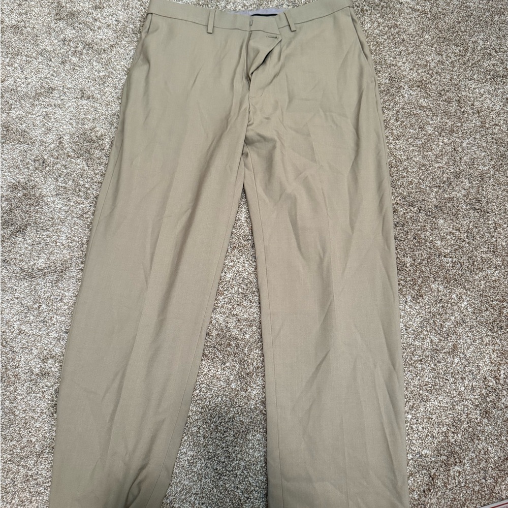 Haggar Men's Straight-Leg Chinos in Light Tan